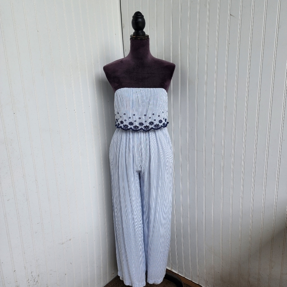Jessica Simpson Strapless Womens Jumper Size XS Ruffle Stripe Blue Floral Beachy